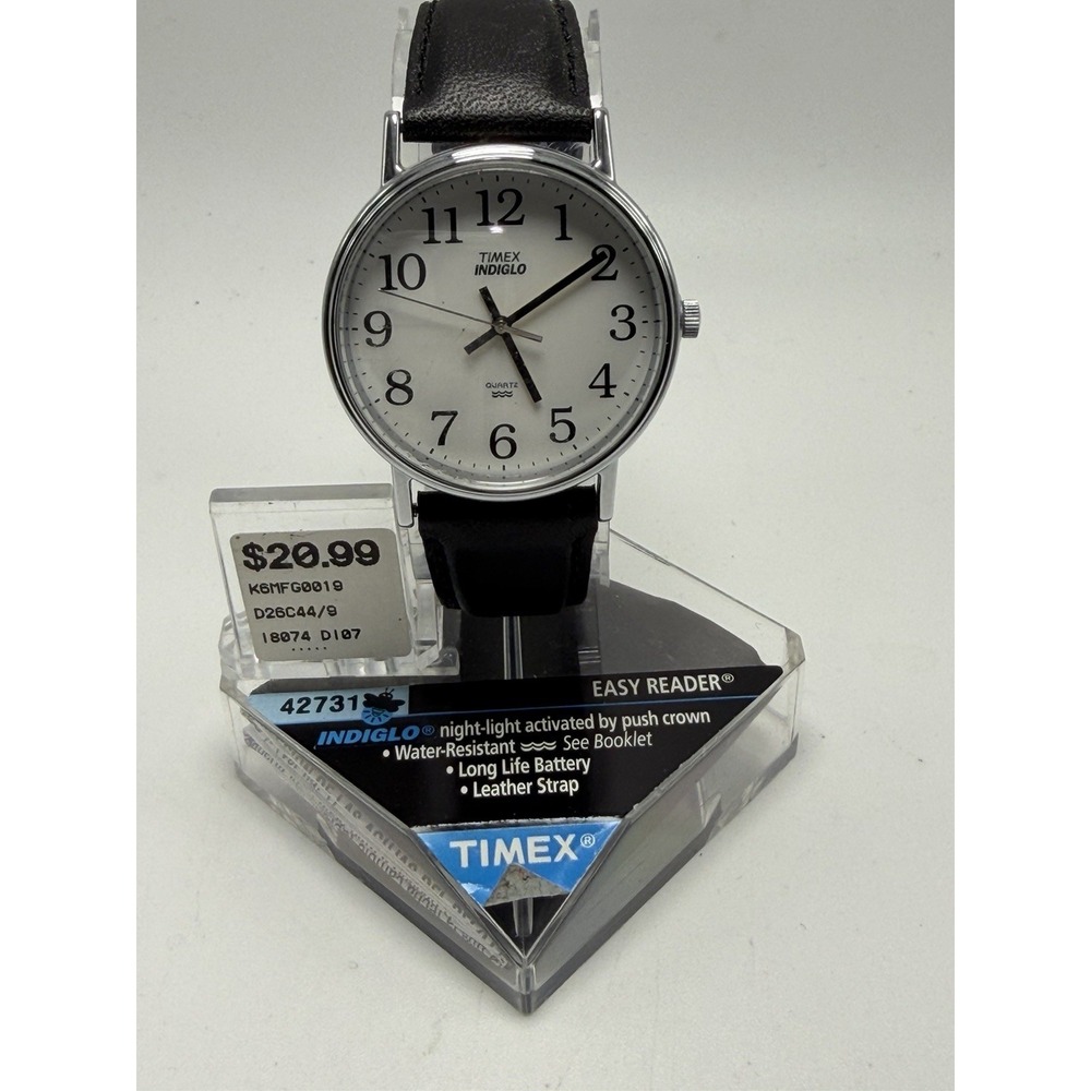 Timex New Battery Mens Watch 2000 Vintage New Old Stock 34MM 7.5" T42731